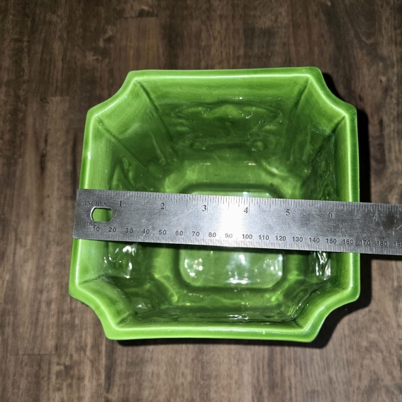 Vintage Italian green vase, Bassano ceramic - Picture 11 of 15